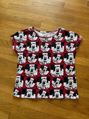 Girls Disney Child Shirt - Mickey Mouse Club Allover Print size large